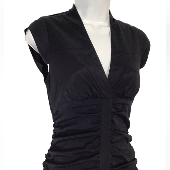 Cache Black Ruched V Neck Short Sleeve Dress Size 2 - Picture 3 of 6